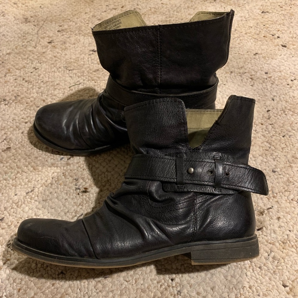 Nine West Women’s size 6.5 black ankle boots from their vintage collection cute!